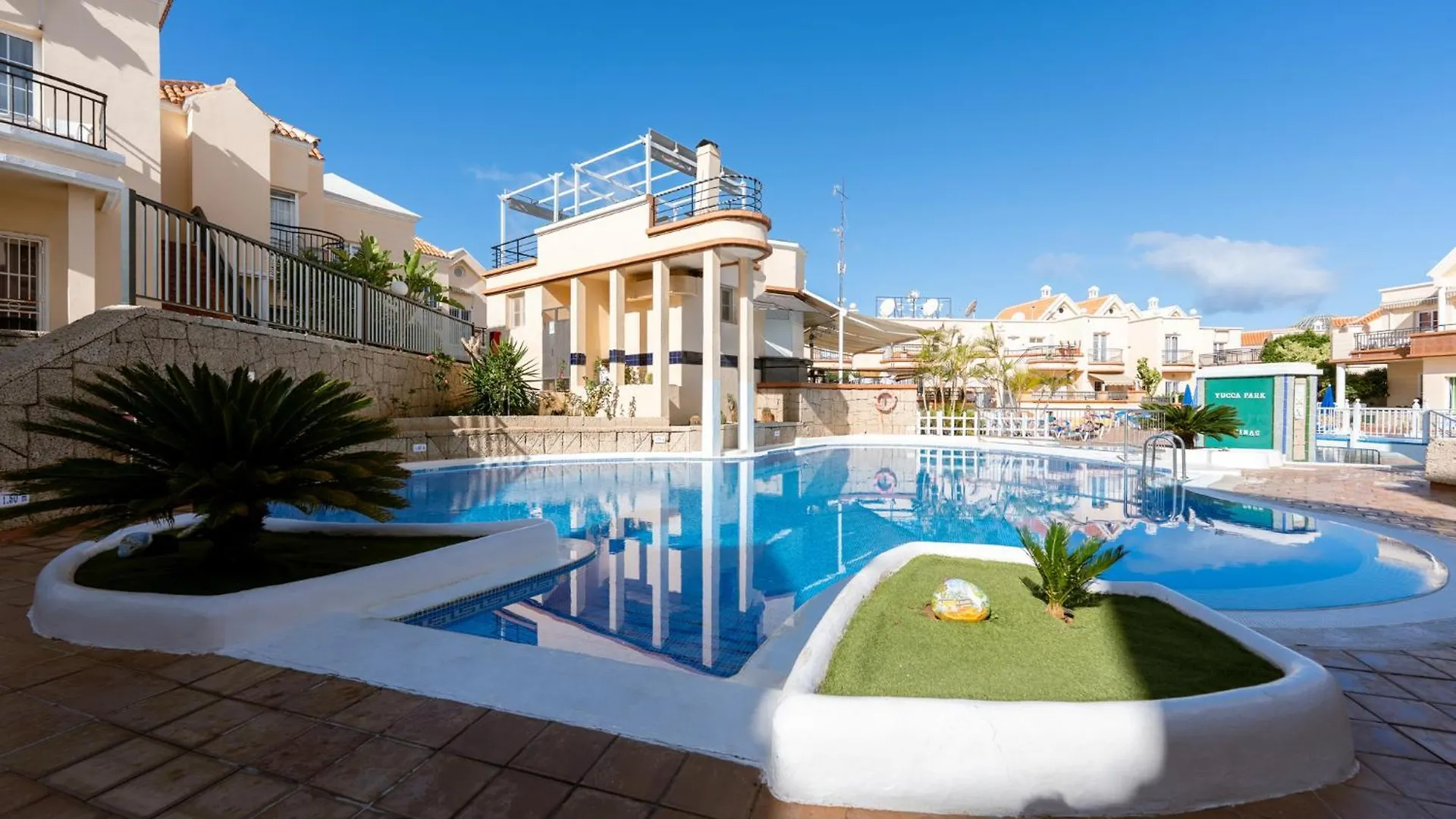 Costa Adeje Fanabe Beach 0*, אדחה ספרד
